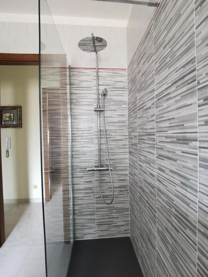 Lorenzo Guest Suite With Free Private Parking-- Cantieri Culturali Palermo Exterior foto